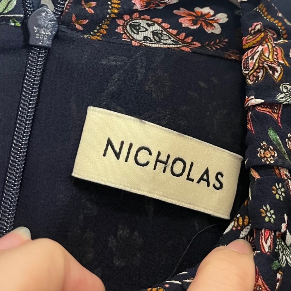 Nicholas Silk Floral Paisley Belted Mini Dress Navy Blue‎ Long Sleeve Size 4 - Picture 10 of 13